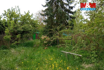 Prodej zahrady s chatou, 821 m², Mezina - 13