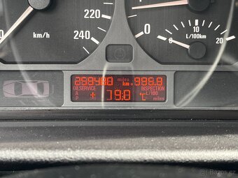 BMW E46 316i 85 kW – facelift 2002, černý antracit - 13