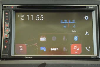 Volkswagen Tiguan 2,0 TDi 103 kW, 4x4,DSG,NAVI,kamera, - 13