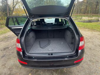 Škoda Octavia 2,0Tdi 110kw DSG Xenony pěkná výbava - 13