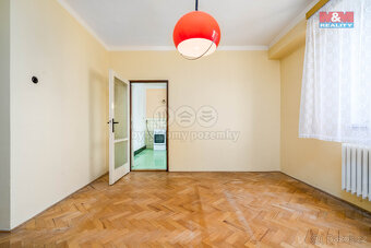 Prodej bytu 3+1, 91 m², Hradec Králové, ul. Škroupova - 13
