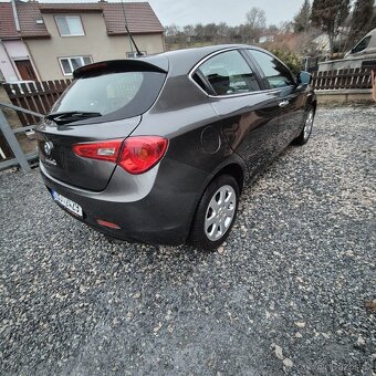 Alfa romeo Giulietta 1,6 JTDM,2010,klima,sada pneu - 13