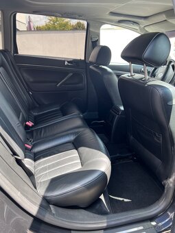 Volkswagen Passat 4.0 W8 4Motion - 13
