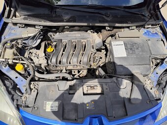 Renault Megane 1.6 benzín - 13