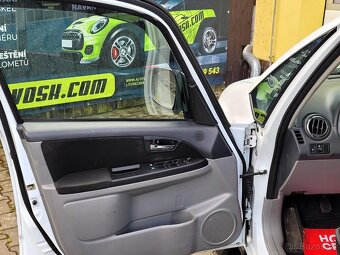 Suzuki SX4 (2013) 2,0 DDiS 4x4 KLIMATIZACE - 13