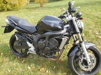 Prodám Yamaha FZ6 FAZER najeto 19 586km - 13