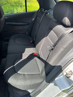 Škoda Fabia 1.4i 55kW, Zachovale, Klima, Nová STK - 13