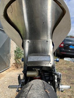 sv650s okruhovka - 13