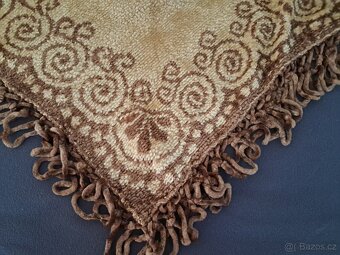 Starožitné žinilkové šály, šátky - 13