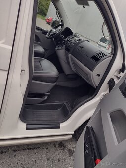 VW Transporter T5.1  2.0 TDI   DSG 2013 - 13