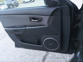 Mazda 3 2.0dti 105 kw 6 rychlosti max výbava - 13