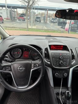 Opel Zafira 2013 1.6 benzin+CNG - 13