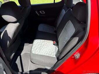 ŠKODA FABIA II 2008 1.4i 16v AMBIENTE - 13