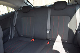 Opel Corsa D 1.4 16V 74kW, Color Edition, KLIMA, rok 2010 - 13