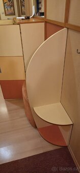 Předsiň - šatní skříň, botníky, skříňky - 13