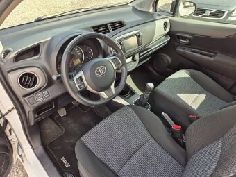 Toyota Yaris 1.4D,66KW,KLIMA,NAVI,SERVIS TOYOTA,BEZ KOROZE - 13