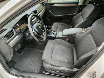 ŠKODA SUPERB COMBI 2.0 TDI 110kw, DSG, 1. MAJITEL, PŮVOD ČR - 13