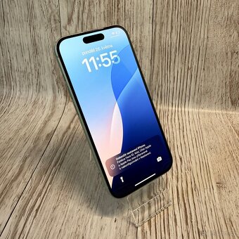 iPhone 15 128GB, zelený (12 měsíců záruka) - 13