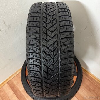 CUPRA LEON AERO 5x112 R19 ET49+ZIMNÍ 235/35R19 7,5mm - 13