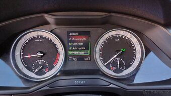 Superb combi SCOUT 2.0TDI 140kW DSG TZ-1.maj-NEHAV-DPH-ČR - 13