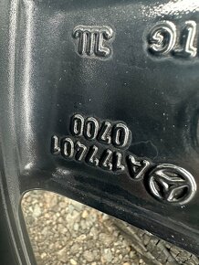 ORIGINÁL MERCEDES CLA , A , B Klasse - 13