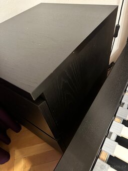 Postel a stolky IKEA Malm - 13