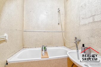 Prodej bytu v os. vlast. o velikosti 2+1+lodžie/50 m2 na u.  - 13
