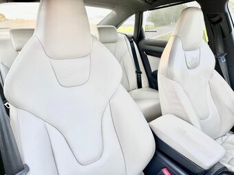 AUDI S6 5.2 V10 320kW - 13