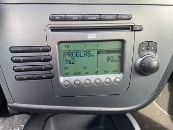 Seat Leon 1,6 MPi Serviska, Klima, 8xPneu - 13