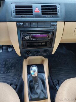 prodám Škodu Fabii Sedan 1.4 16V 55kw Elegance - 13