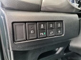 ► SUZUKI VITARA 1.6 88KW 4x4 ALLGRIP LED-NAVI-ACC KAM 89tkm - 13