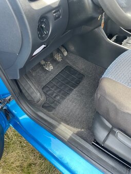 Škoda Roomster 1.2htp - 13