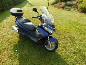 Suzuki Burgman 125 - 13