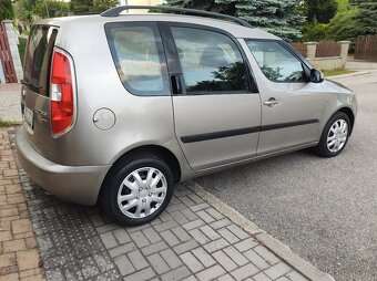 ŠKODA ROOMSTER 1.2i 51kw 2008 hagusy NOVÁ STK bez koroze - 13