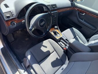 Audi A4 2.5 TDI 114kw.Manuál,pěkné,servisované auto - 13