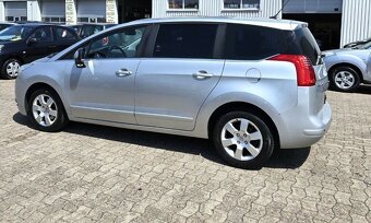 Peugeot 5008 1,6i Family benzín 115kw - 13