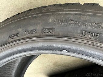 235/45R18 98V CONTINENTAL zimní pneumatiky 6,7mm - 13