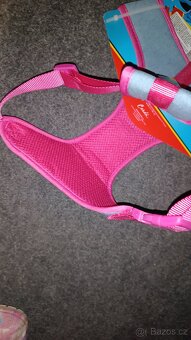 nové kšíry pro psy - Postroj pro psa DC Supergirl - 13