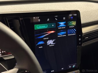 Renault Mégane E TECH Evolution 60 1 MAJITEL EV - 13