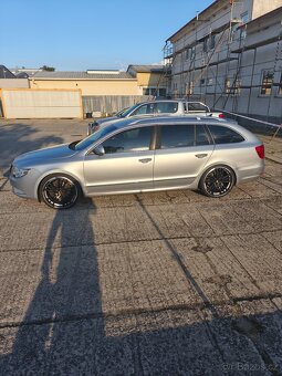 Škoda Superb 2.0TDI 125kw - 13