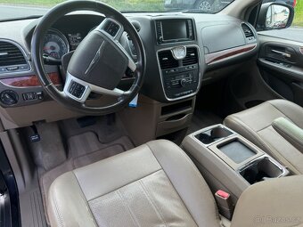 Chrysler Town & Country 3.6 RT Stown DVD 2012 - 13