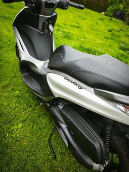 Piaggio Beverly 350 i.e. ABS/ASR Sport Touring (2016) TOP, 7 - 13