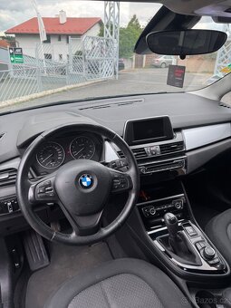 BMW Řada 2,  1.5D HAVAROVANÉ 7 míst - 13