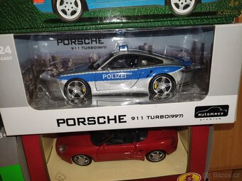 prodám modely automobilů 1:24 - 13
