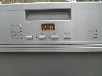 VESTAVNÁ NEREZ MYČKA MIELE, LUXUSNÍ ZNAČKA,VYROBENO V CZ - 13