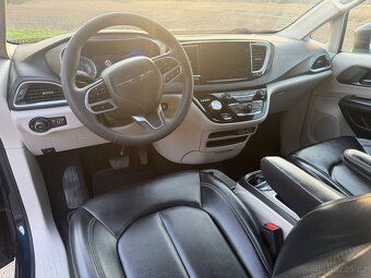 Chrysler Pacifica 3,6 Pentastar Radar RU 2023 DPH - 13