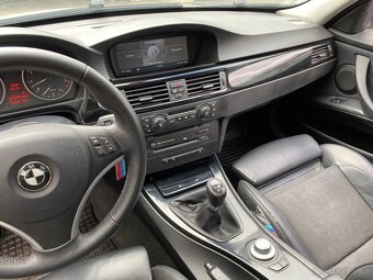 E91 325i manuál - 13