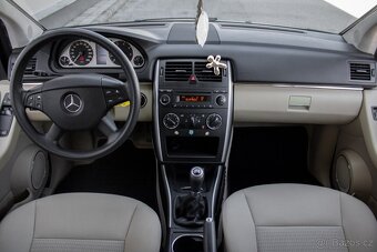 Mercedes-Benz B trieda 150 - 13