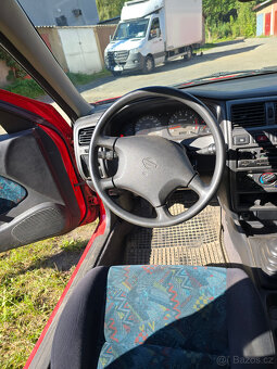 Nissan Almera 1.4 16V Spring hatchback garazovany - 13