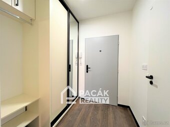 Pronájem bytu 1+kk, 33 m2 v Olomouci, Šantova ul. - 13